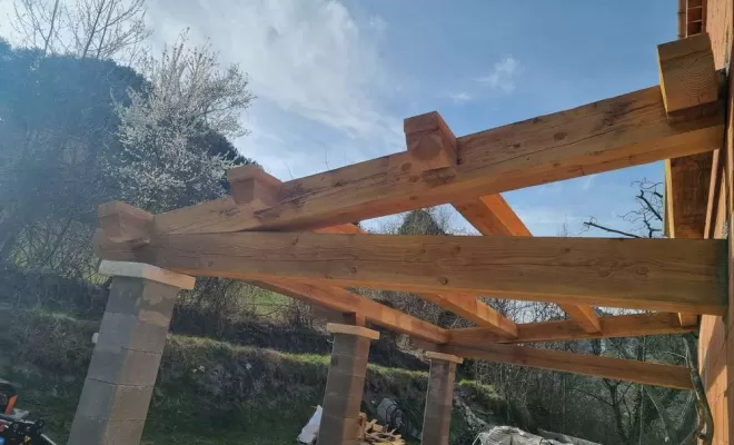 Pose de charpente, Puget-Théniers, Mat Toitures